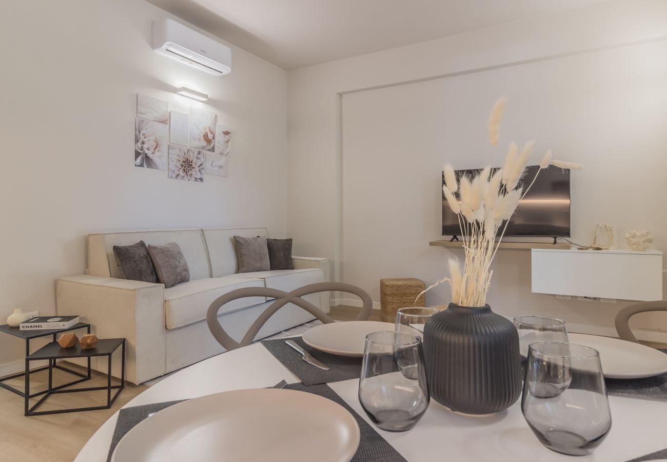 Apartment in Bellano - The Paraguays