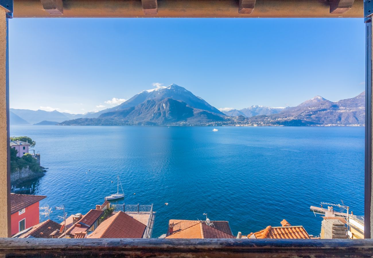 Apartment in Varenna - Above the Lake